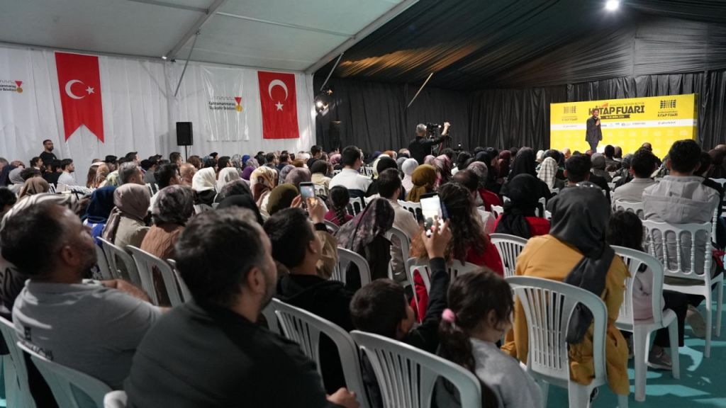 Altay Cem Meriç, Kitap Fuarı’nda İslami İlimleri Anlattı