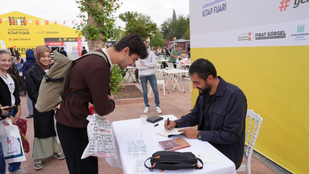 Altay Cem Meriç, Kitap Fuarı’nda İslami İlimleri Anlattı
