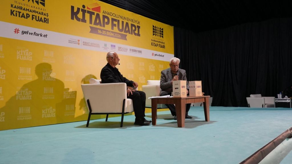 Bahaettin Karakoç, Kitap Fuarı’nda Şiirleriyle Anıldı