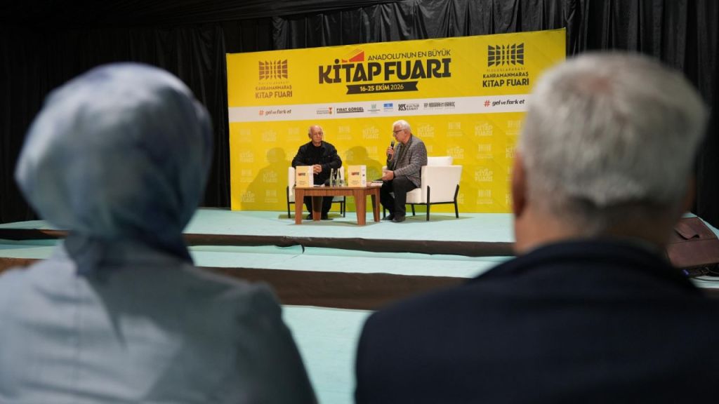 Bahaettin Karakoç, Kitap Fuarı’nda Şiirleriyle Anıldı
