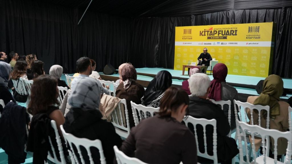 Büyükşehir’in Kitap Fuarı’nda Hakan Türkçapar’dan Psikolojik Sağlık Söyleşisi