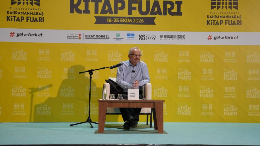 Kitap Fuarı’nda İsmail Kara’dan Düşünce Dünyasına Yolculuk