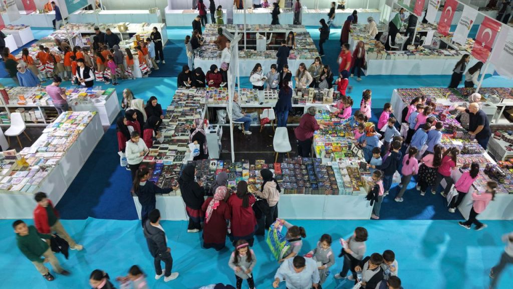 Edebiyatın Başkentinde Anadolu’nun En Büyük Kitap Fuarı Açılıyor