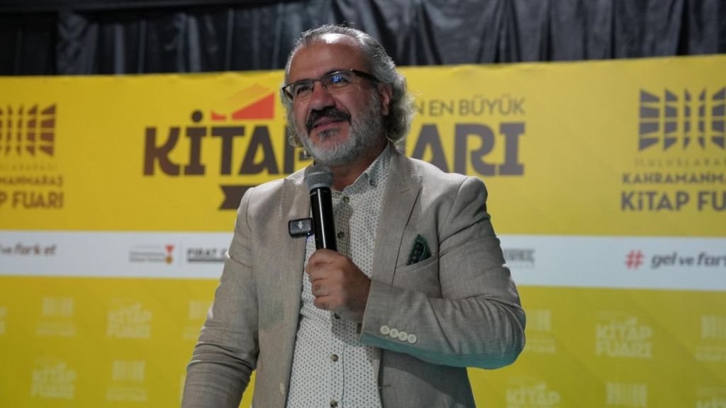 Sıtkı Aslanhan; “Toplumsal İyi Oluşun Temelinde Sağlıklı Aile Yapısı Vardır”