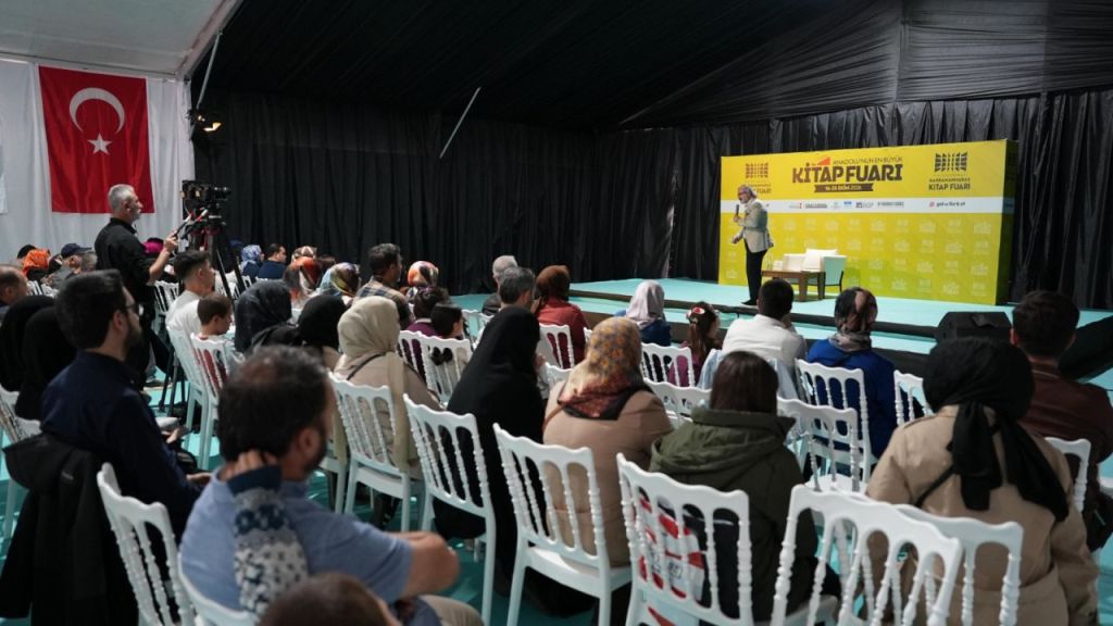 Sıtkı Aslanhan; “Toplumsal İyi Oluşun Temelinde Sağlıklı Aile Yapısı Vardır”
